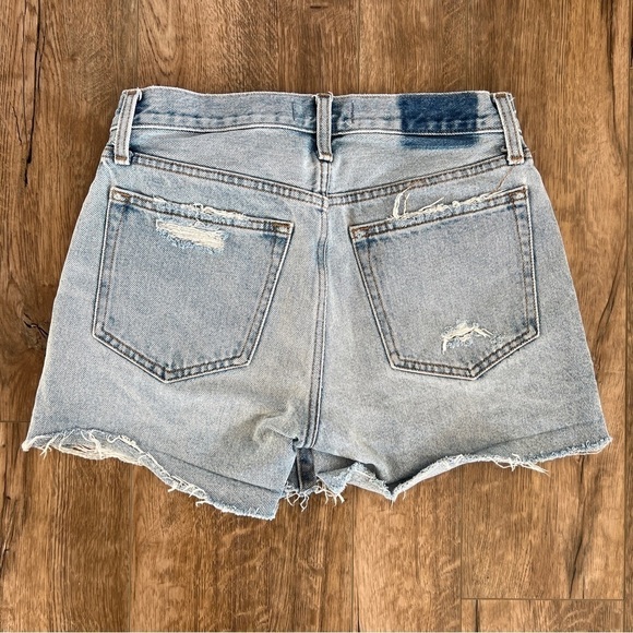 Abercrombie & Fitch Mid Rise Boyfriend Distressed Denim Raw Hem Jean Shorts - Picture 6 of 16